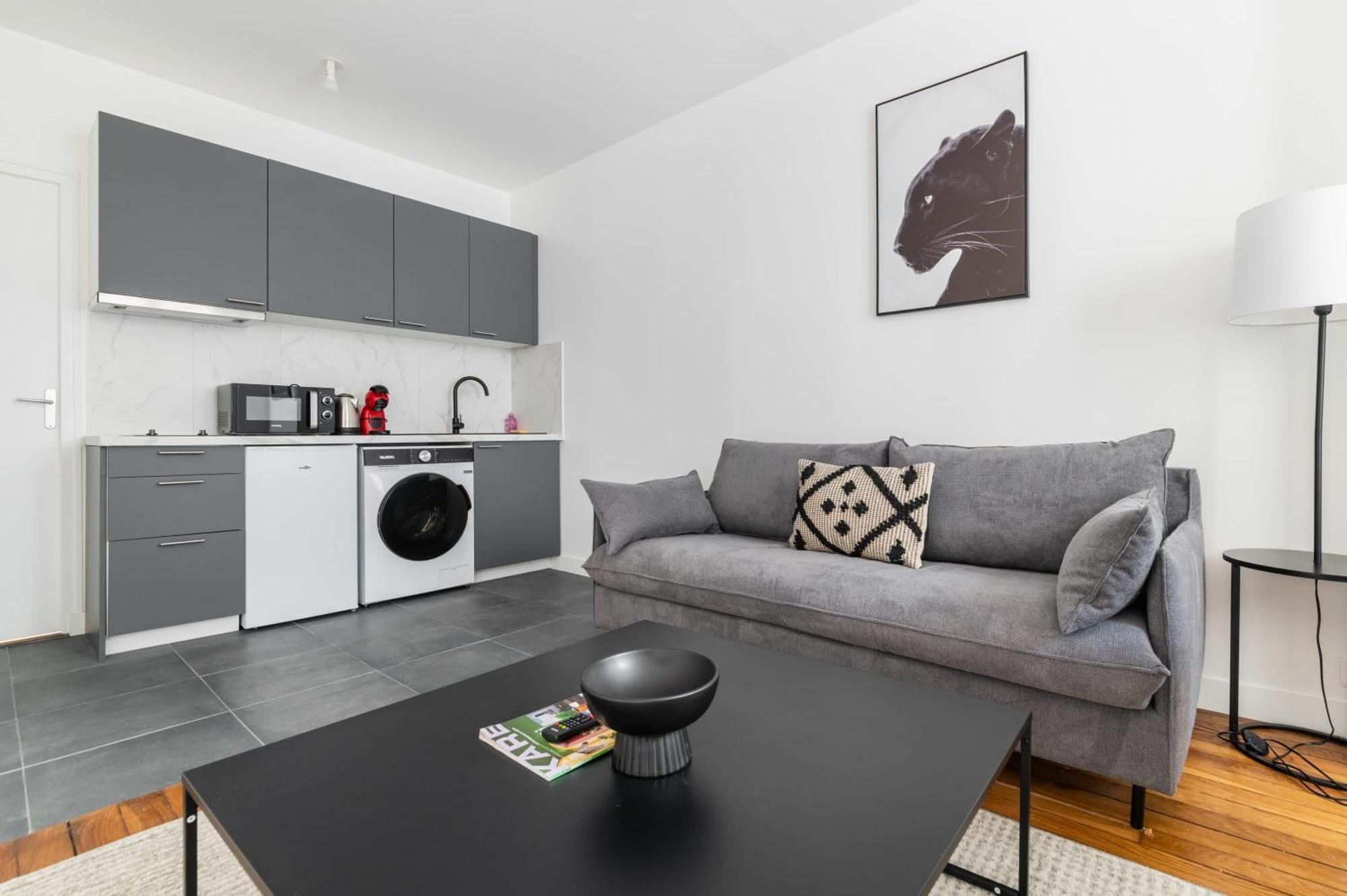 2 Pieces Refait Neuf Metro Jaures - Paris 19 - 4P - Flat-Guest Apartment Екстериор снимка
